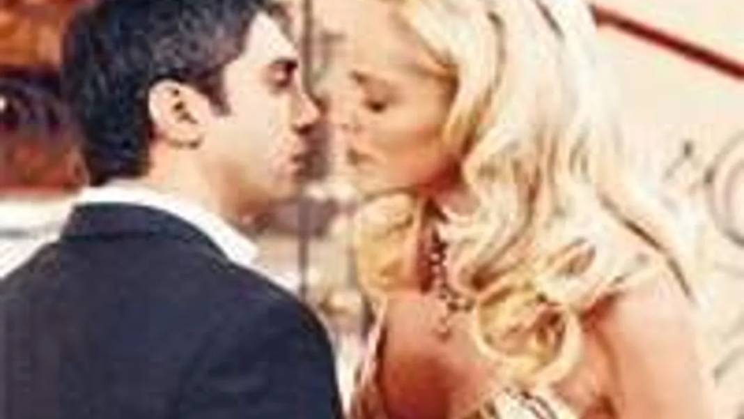 Sharon Stone'den yıllar sonra bomba itiraf. Kurtlar Vadisi’nde Necati Şaşmaz’la sahnesi olay olmuştu. Sette gördükleri şoke etti - Resim: 3